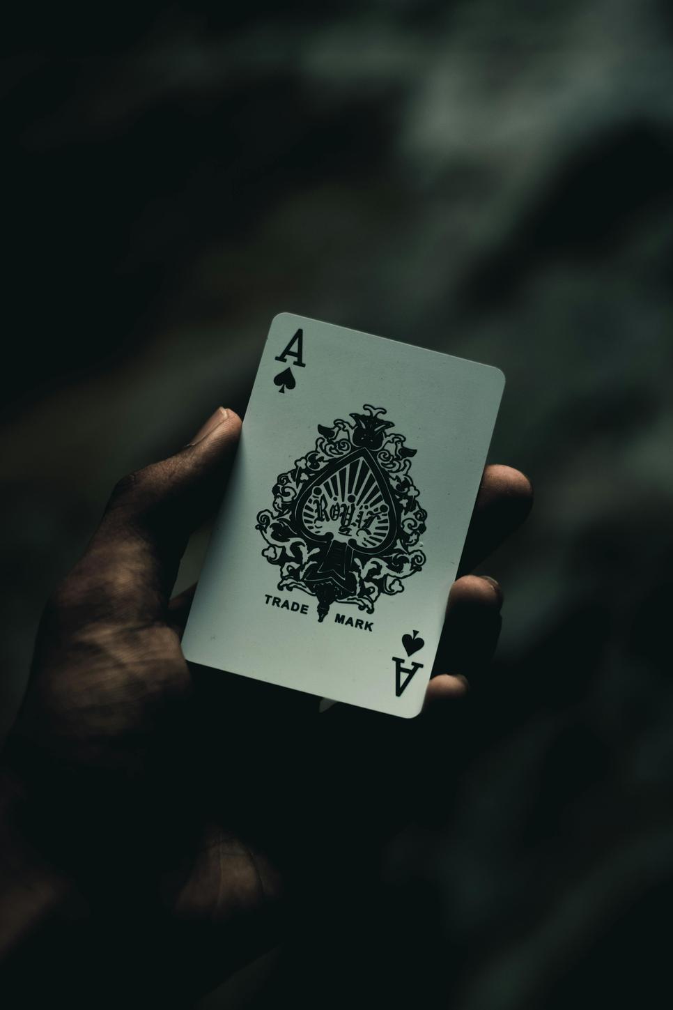 Waarom sommige casinos snellere uitbetalings bieden dan andere